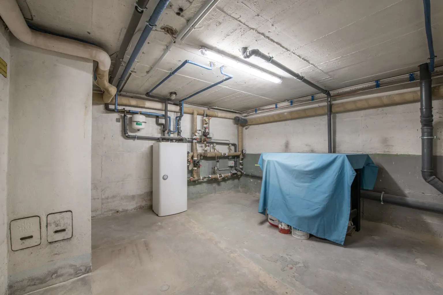 UG Heizraum Fernwärme 1