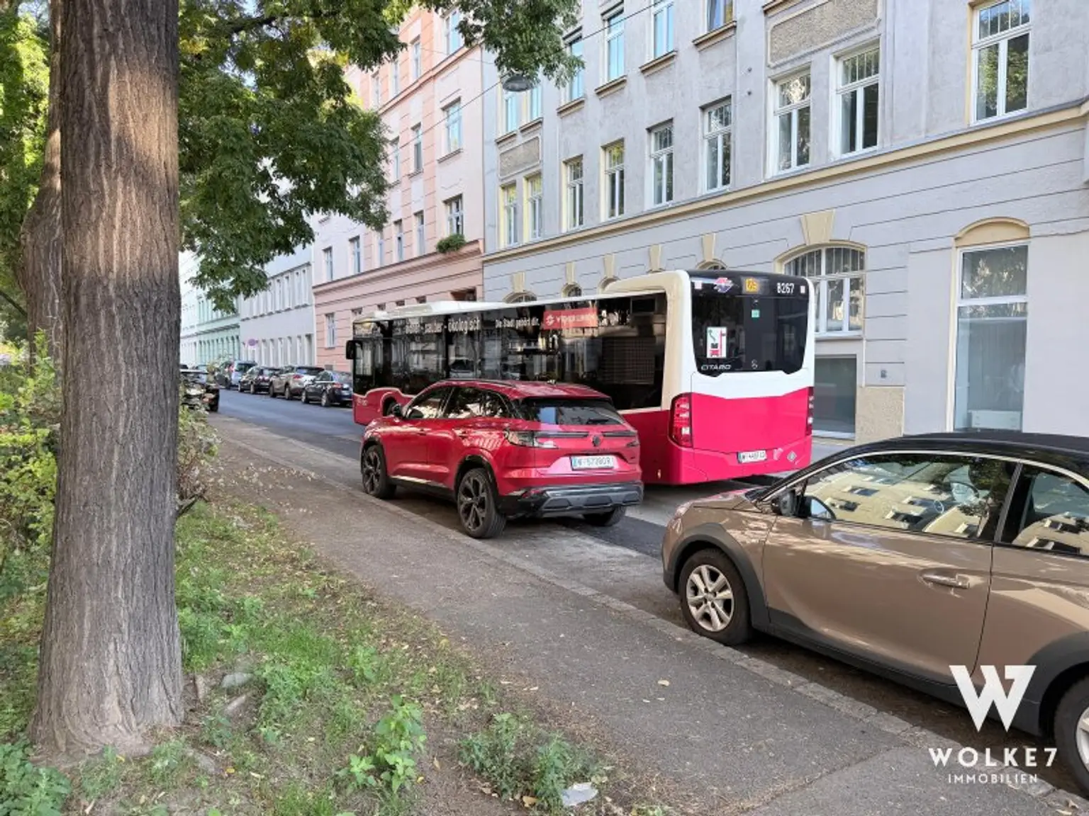 Großzügige 4,5-Zimmerwohnung mit separater Küche und Balkon in den Innenhof! | Beste Lage in 1140 Wien