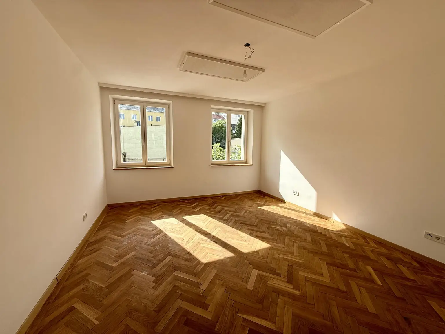 Zentral. Stilvoll. Durchdacht –Erstbezug nach Sanierung im Zentrum von Wiener Neustadt