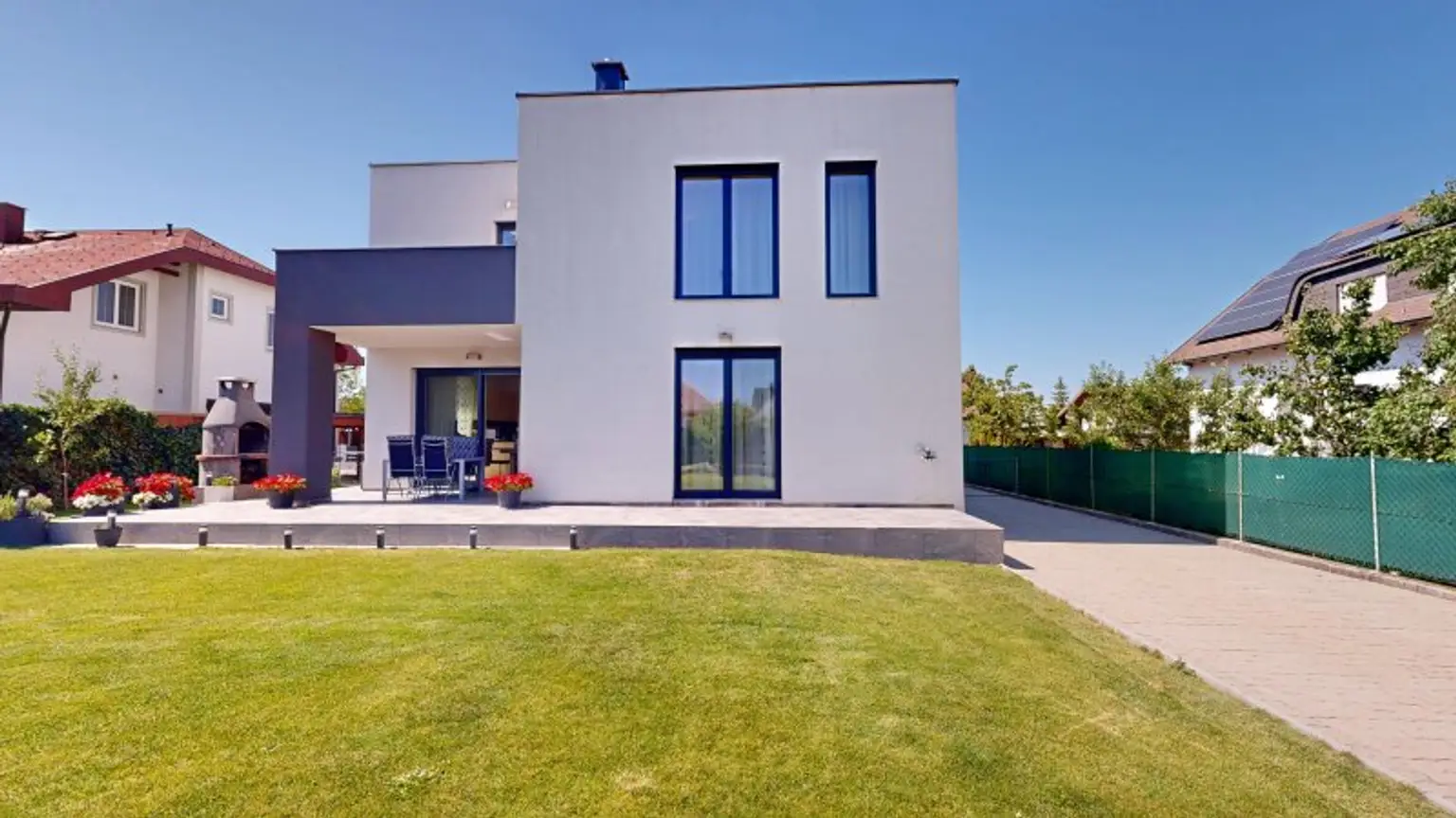 EG - Außenansicht Haus