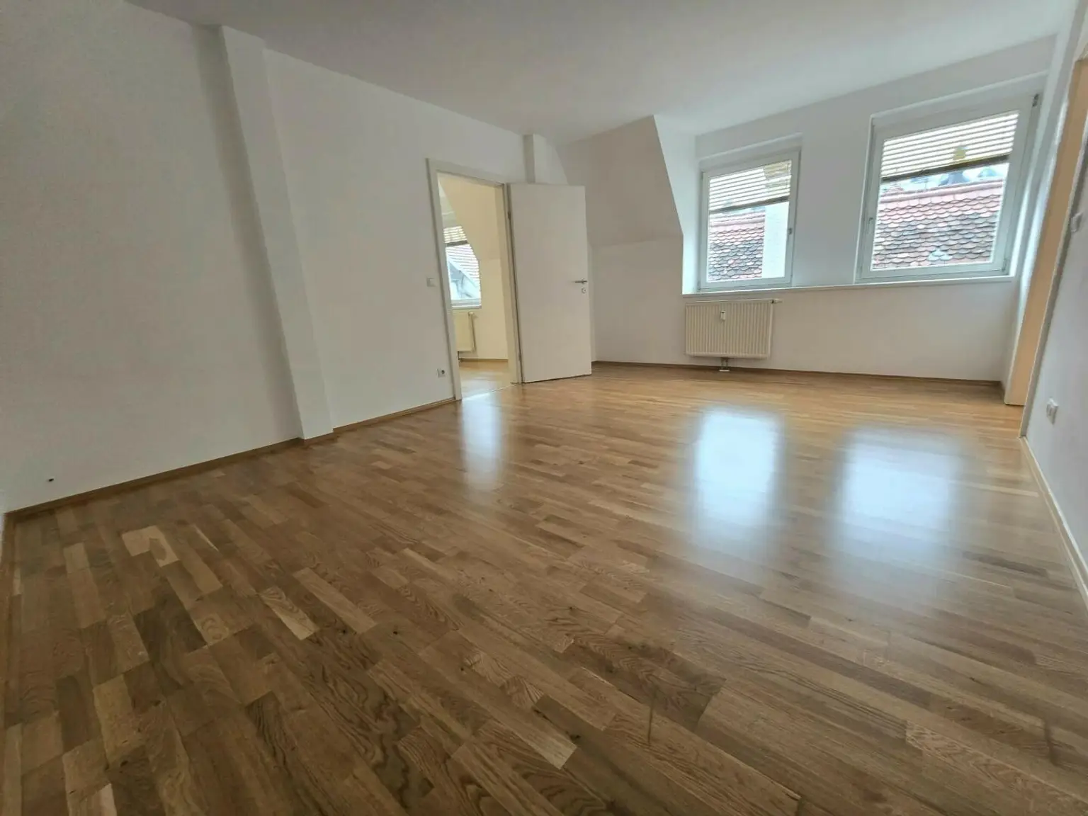 Heller Wohntraum! Zweizimmerwohnung am Südtirolerplatz!