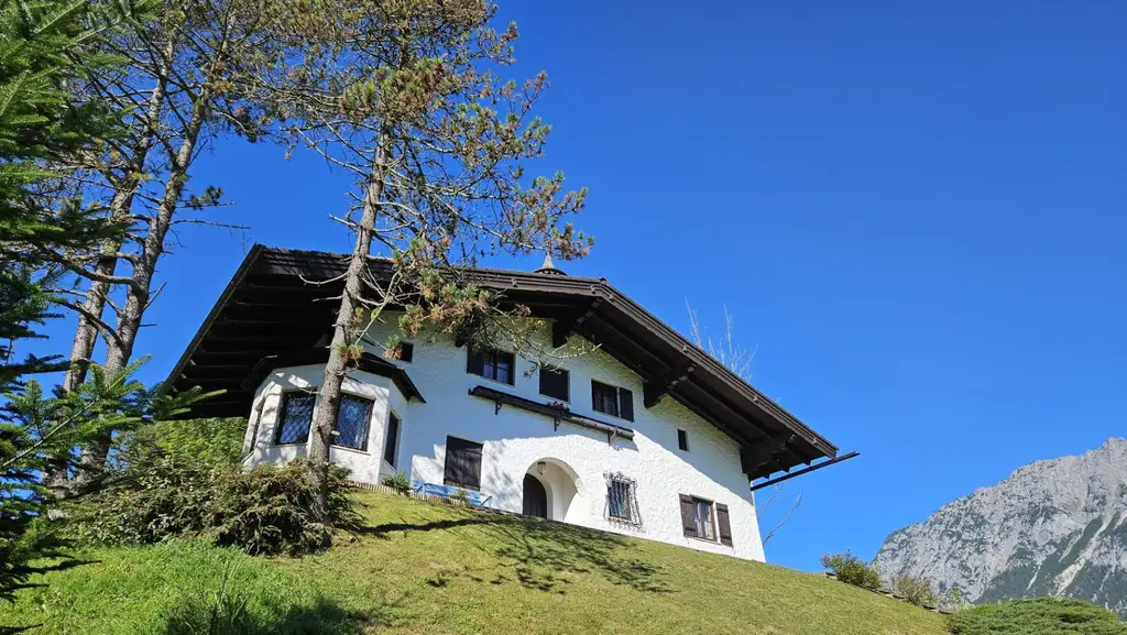 Haus in einzigartiger Alleinlage mit toller Aussicht!