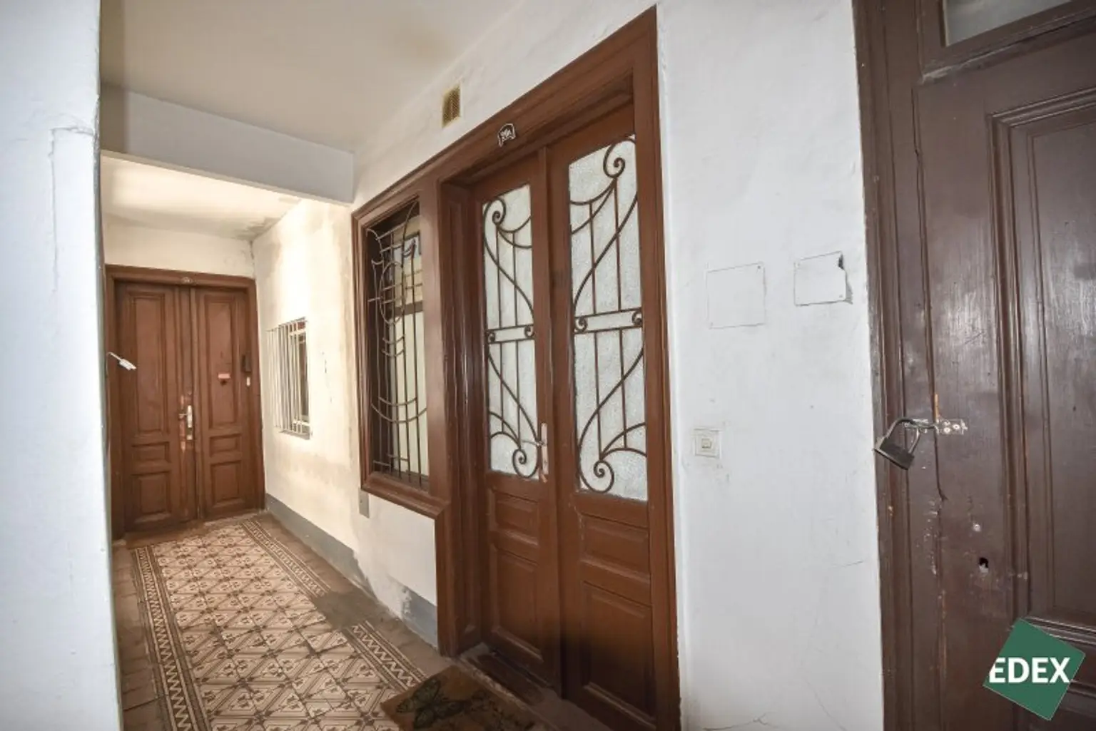 Ideal für kreative Gestalter oder Projektentwickler- Altbauwohnung – 1 Zimmer in Parknähe, 1200 Wien