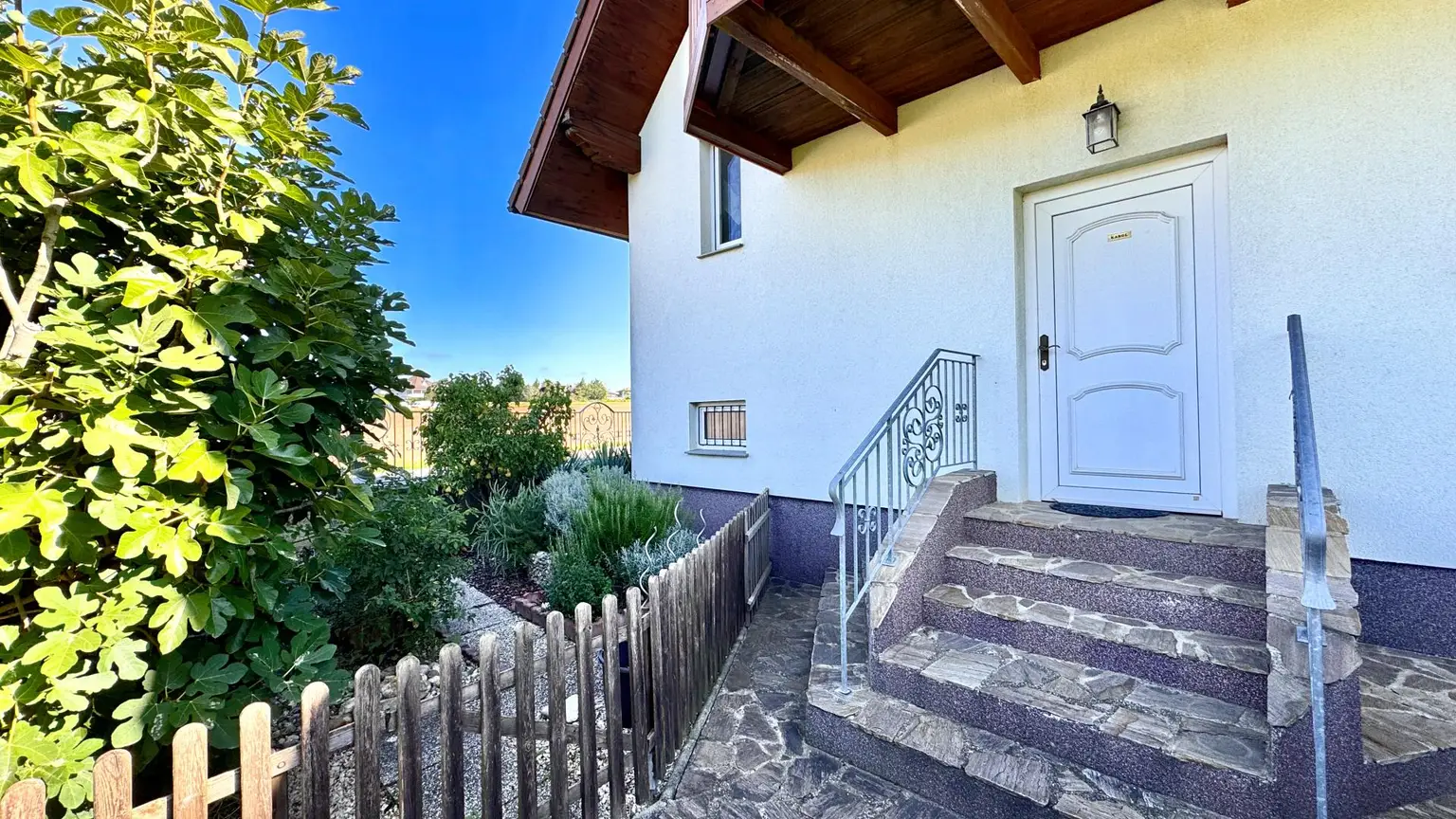 QUALITÄT! GROSSZÜGIGES FAMILIEN HAUS in Gänserndorf Süd