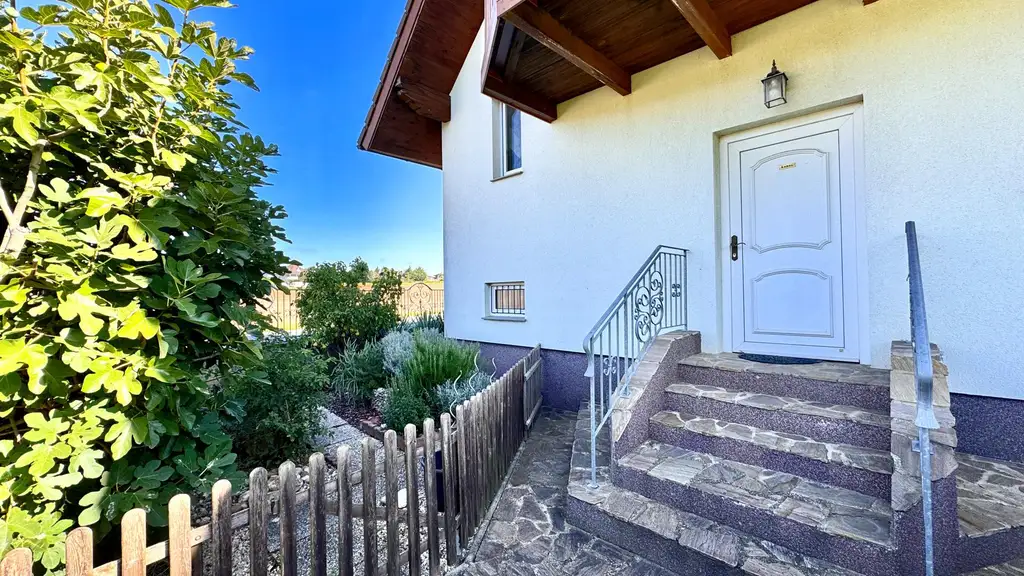 QUALITÄT! GROSSZÜGIGES FAMILIEN HAUS in Gänserndorf Süd