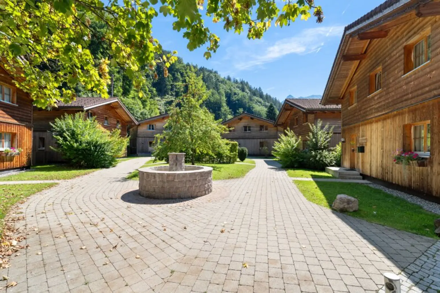 Traumhaftes Chalet in Bartholomäberg: 6 Zimmer, Garten, Terrasse & viel Platz!