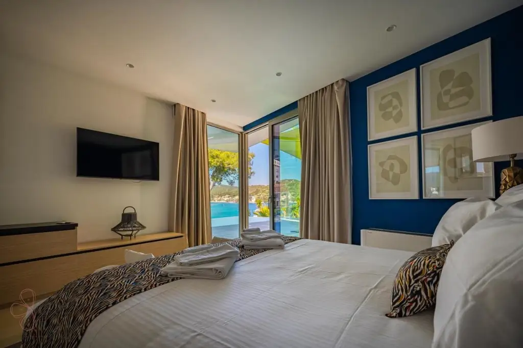 Ihre Kapitalanlage am Wasser – Luxusvilla mit Meerblick & Renditepotenzial auf Korčula