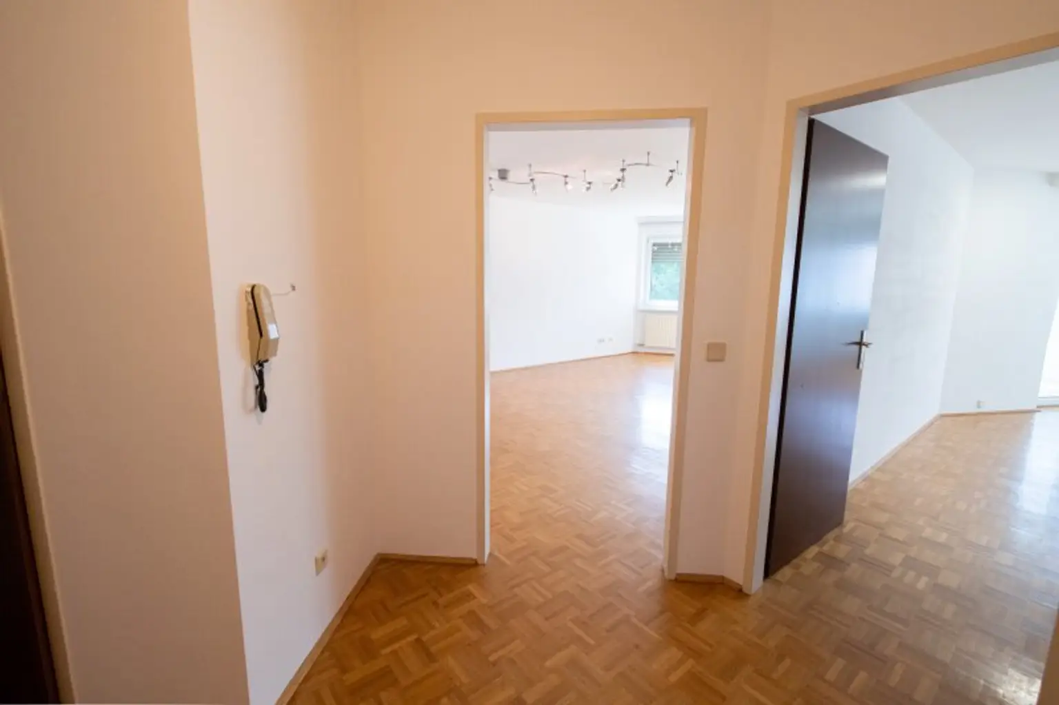 Charmante Zweizimmerwohnung mit Loggia in Viktring