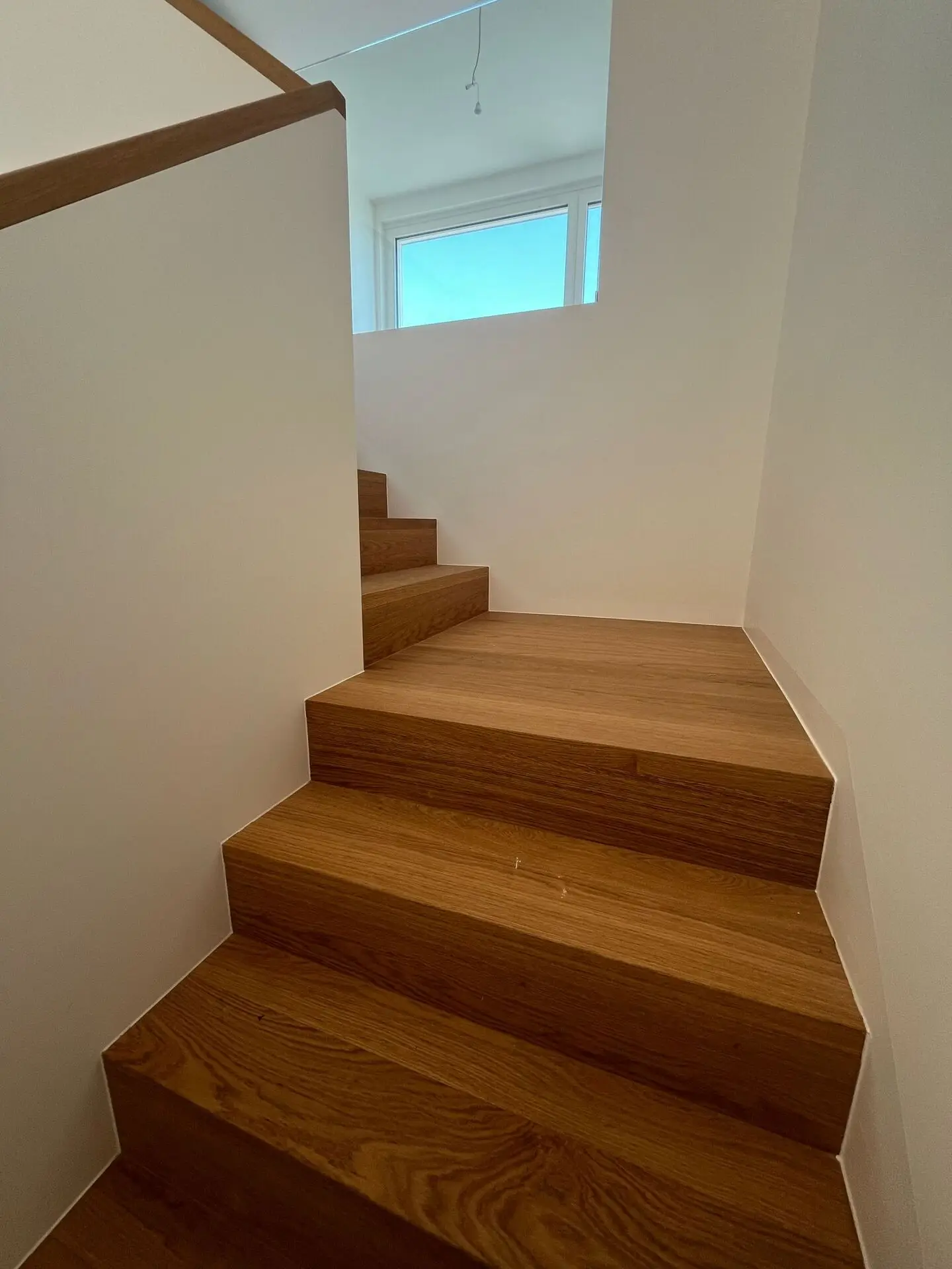 a8f12165-119a-4388-8d61-f515fca6df21