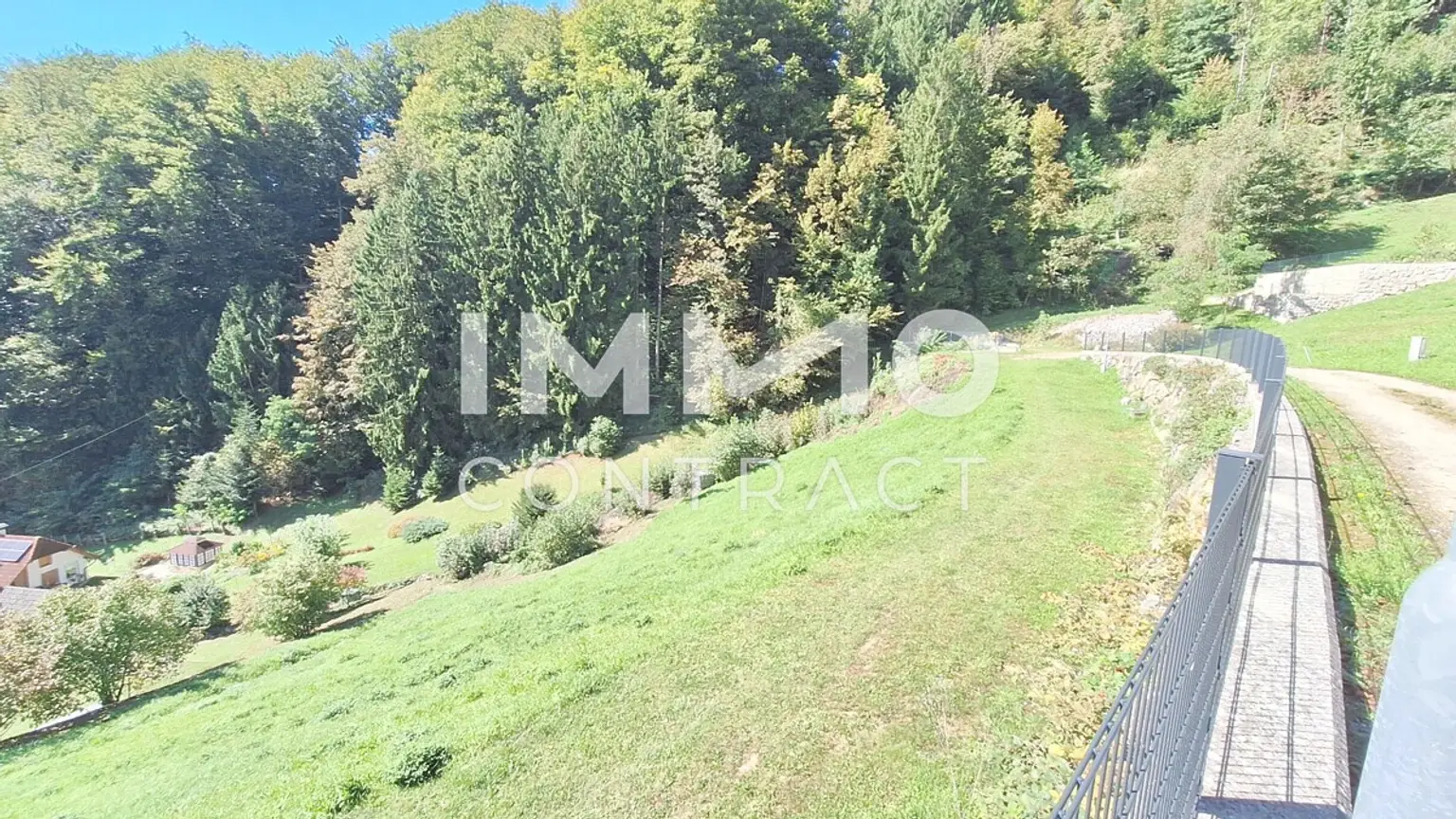 Baugrund 1.177 m² mit Donaublick - Südhang - mit angrenzenden kleinen Grünland 255 m² - St. Nikola