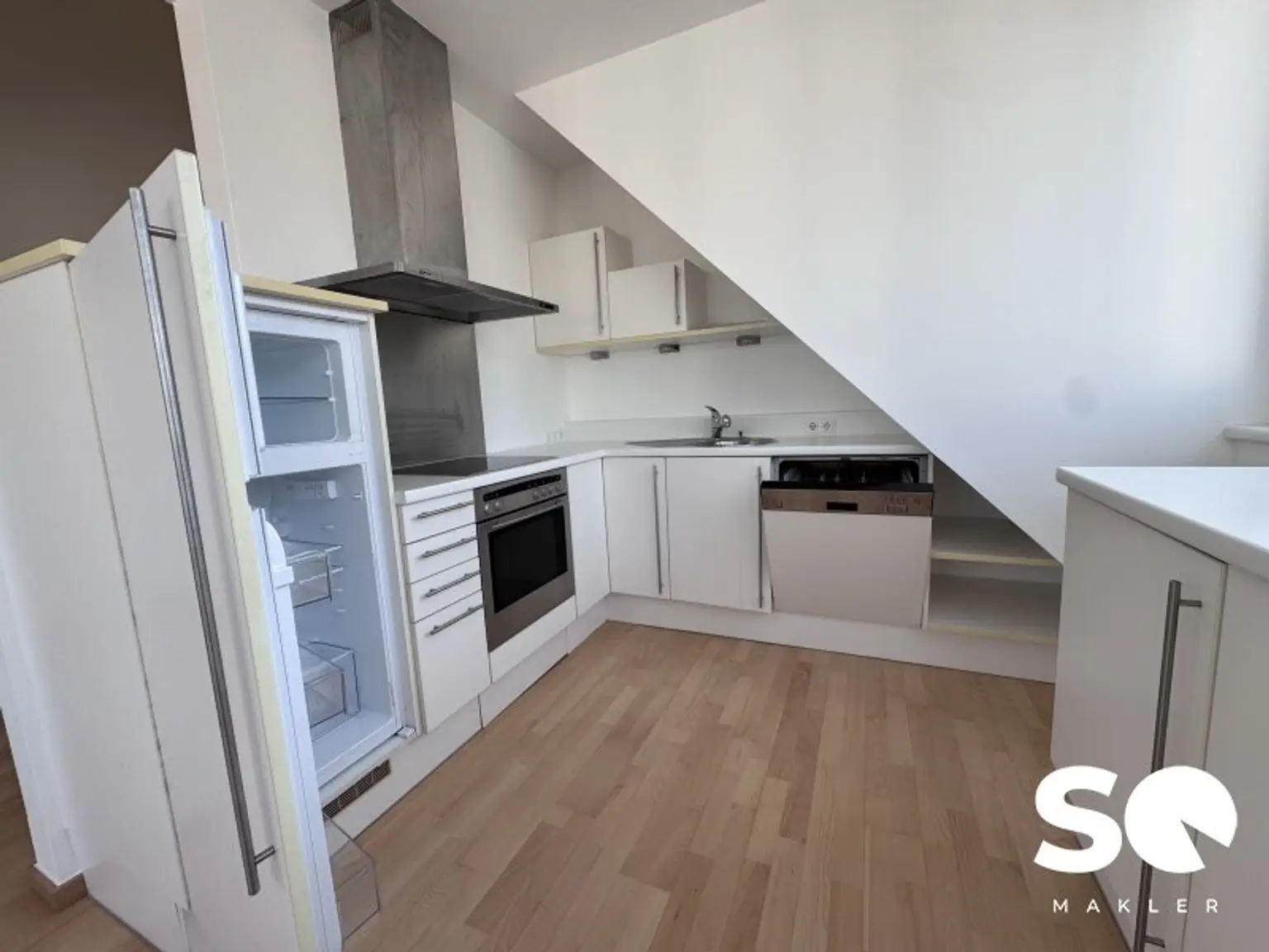 # SQ - HELLE, RUHIGE 2 ZIMMER DG-WOHNUNG INKL. TERRASSE - NÄHE RIVERSIDE - 1230 WIEN - TAG DER OFFENEN TÜR: 31.10.2025 14:00-17:00