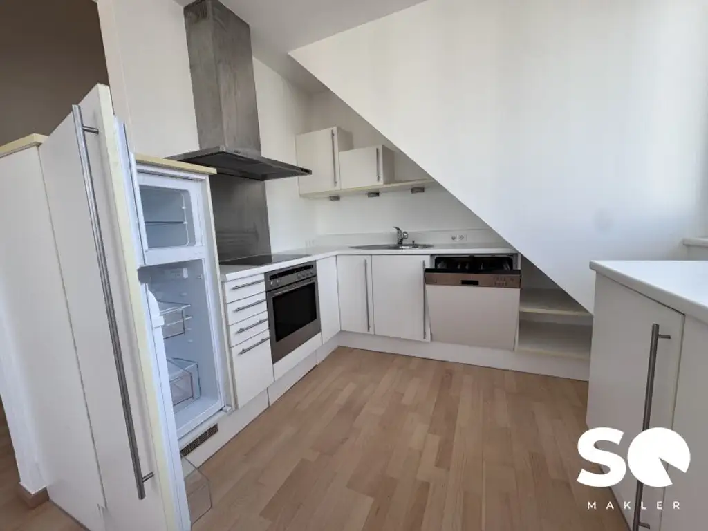 # SQ - HELLE, RUHIGE 2 ZIMMER DG-WOHNUNG INKL. TERRASSE - NÄHE RIVERSIDE - 1230 WIEN - TAG DER OFFENEN TÜR: 31.10.2025 14:00-17:00