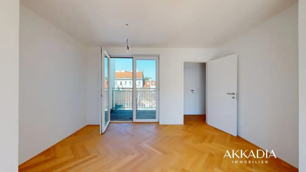 Helle Dachgeschoßwohnung mit 3 Zimmern und Terrassen in Wien-Alsergrund