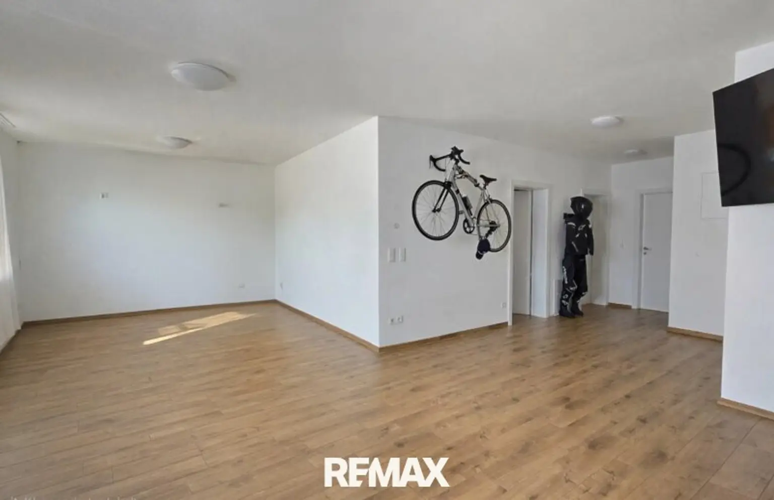 08 Wohnzimmer OG