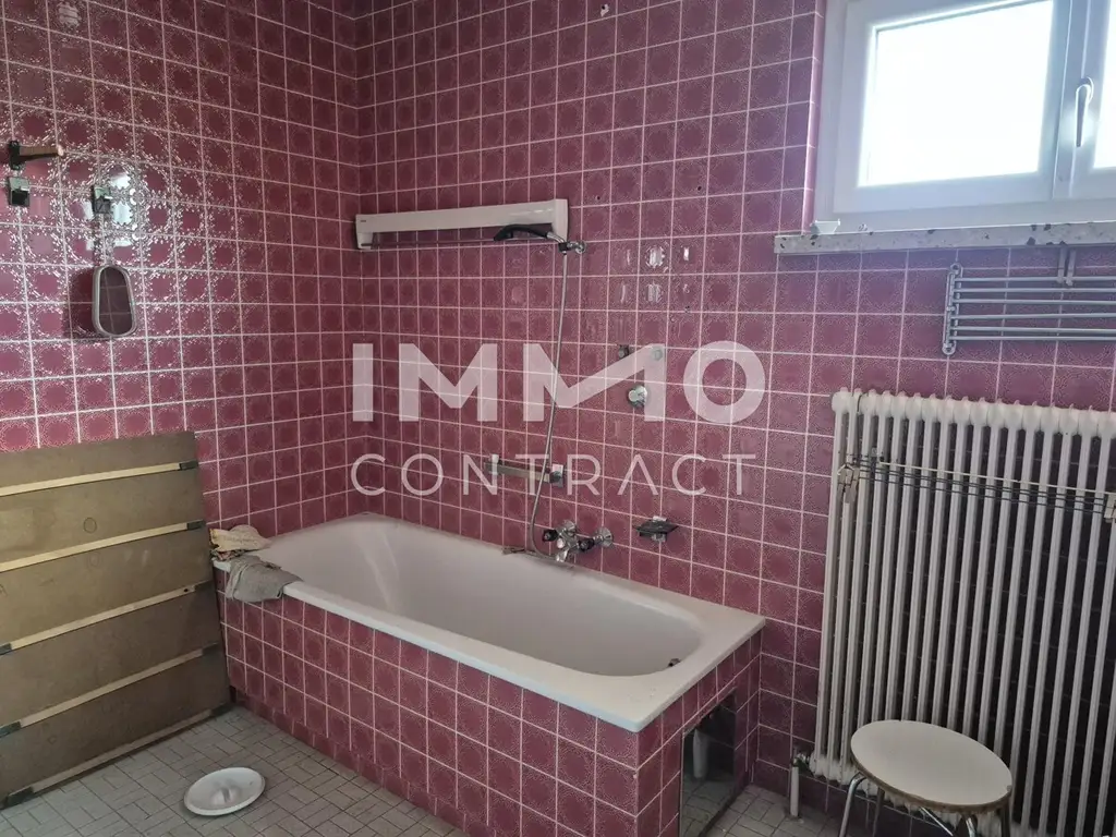 Renovierungsbedürftiger Bungalow in Top Lage!