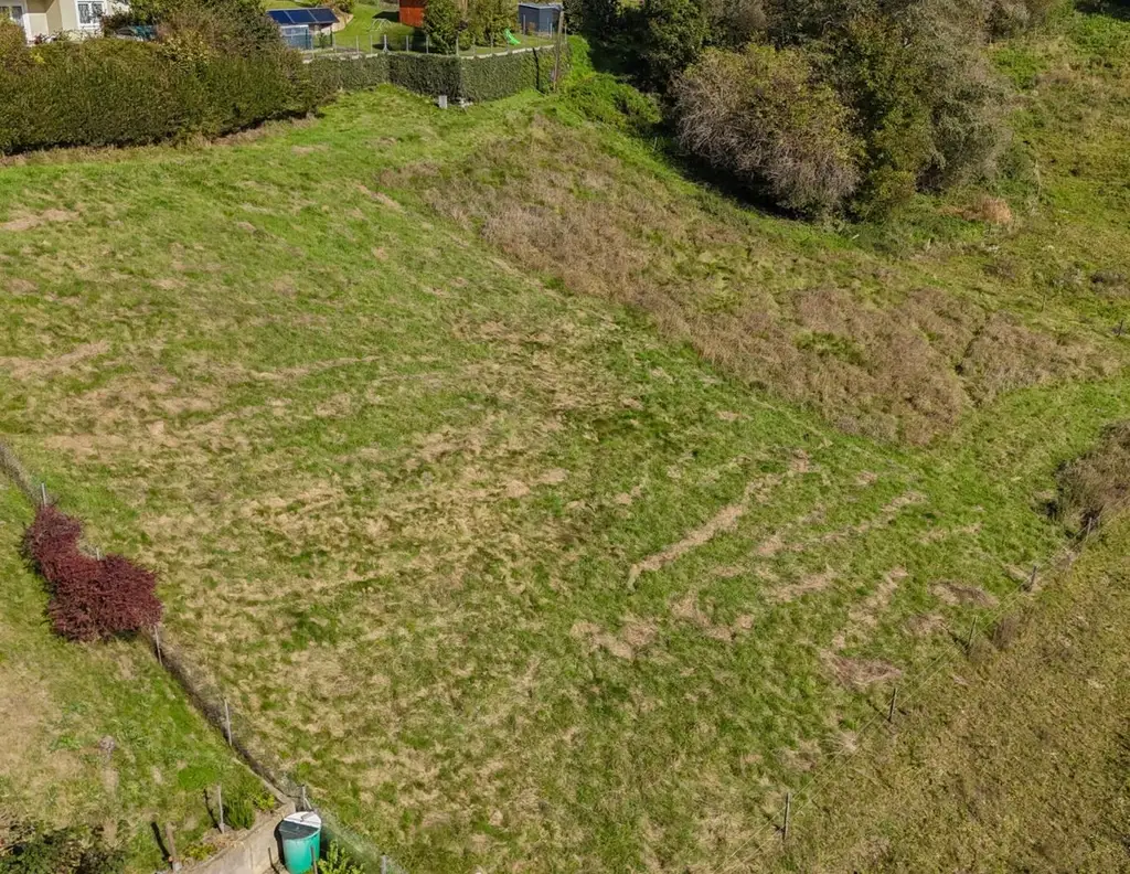 *** Sonniges Südhanggrundstück in Liebenfels ***