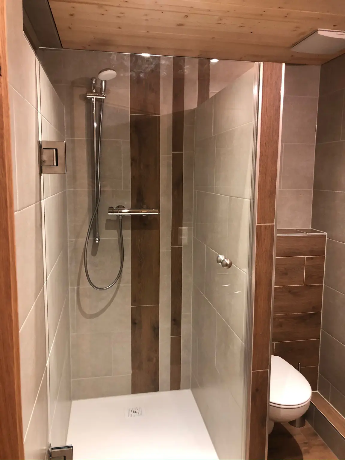 Moderne Mietwohnung - all inklusive!  Dauermieter, Mitarbeiterwohnung, Ferienwohnung