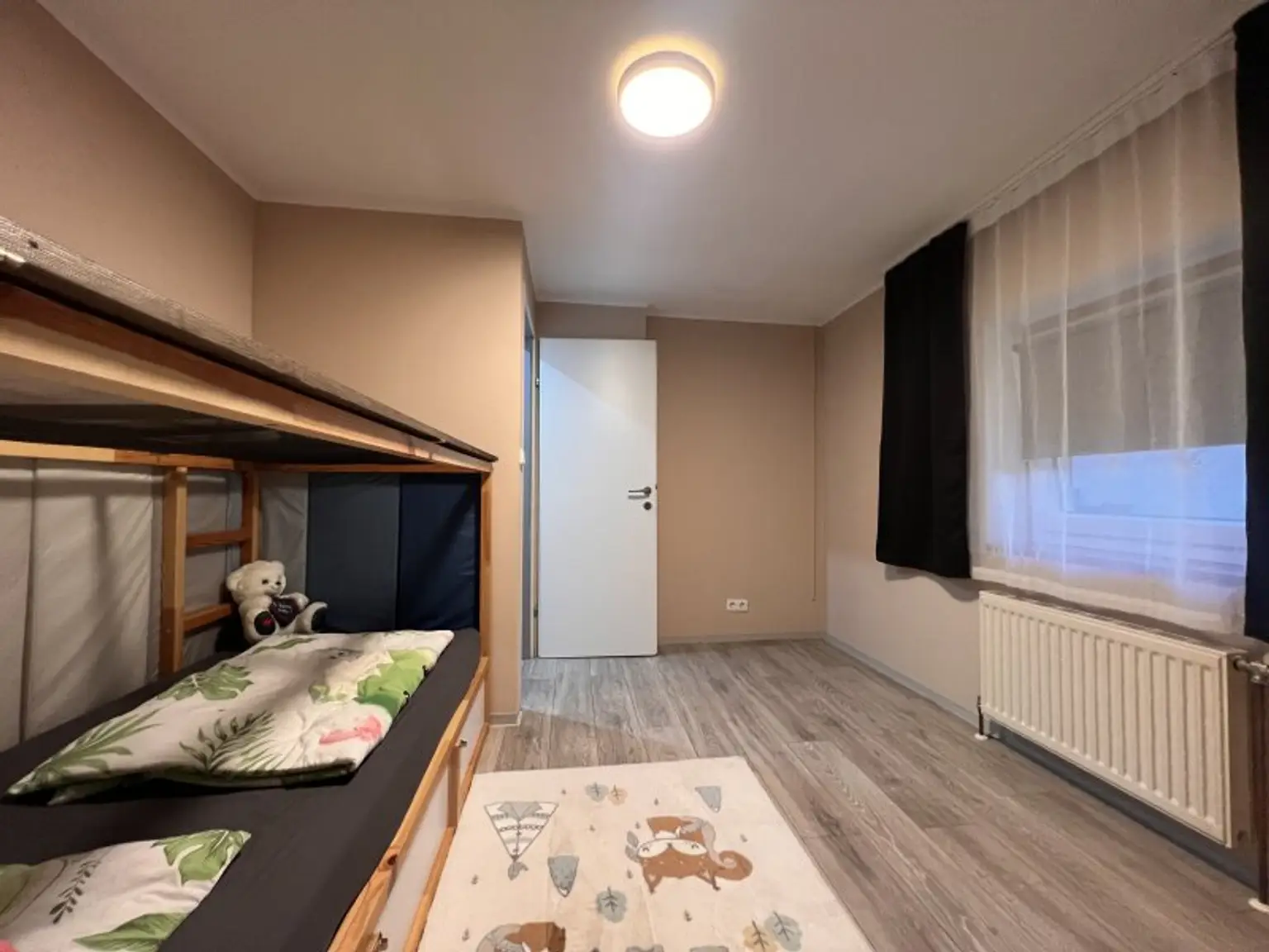 NOTVERKAUF !! Klein-Harras, renoviertes Multifunktionshaus, 30 Minuten von Wien Donaustadt