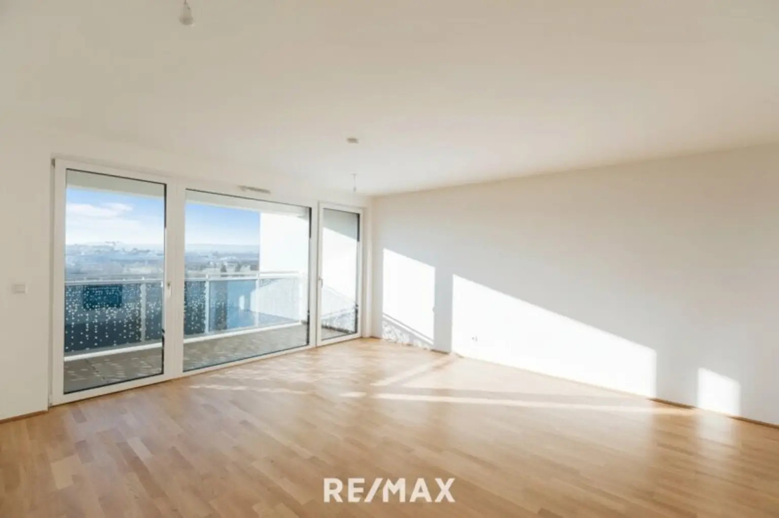 WERTBESTÄNDIGES INVESTMENT: NEUBAU,ERSTBEZUG, LOGGIA- PROVISIONSFREI