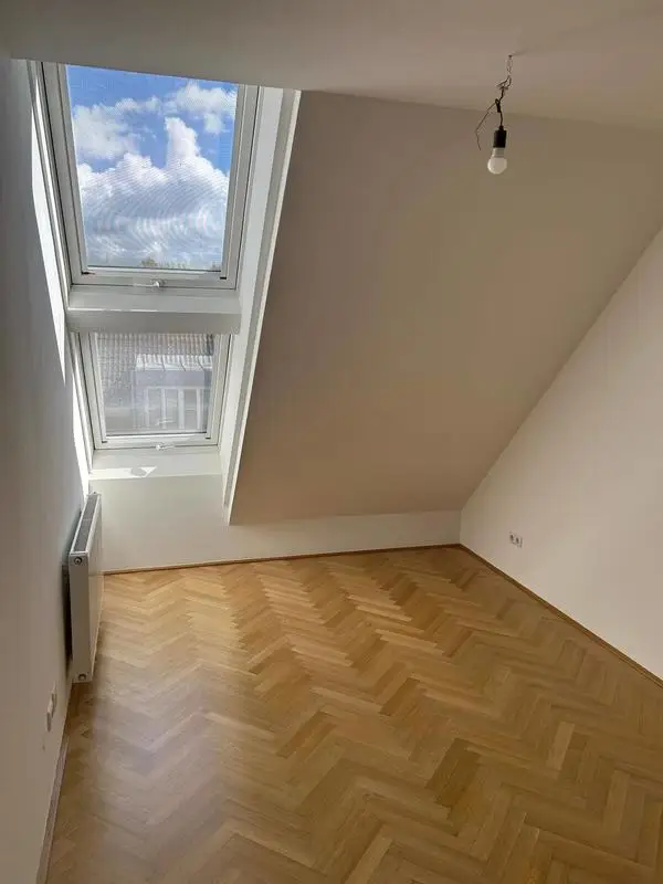 Dachgeschoßwohnung mit atemberaubendem Ausblick