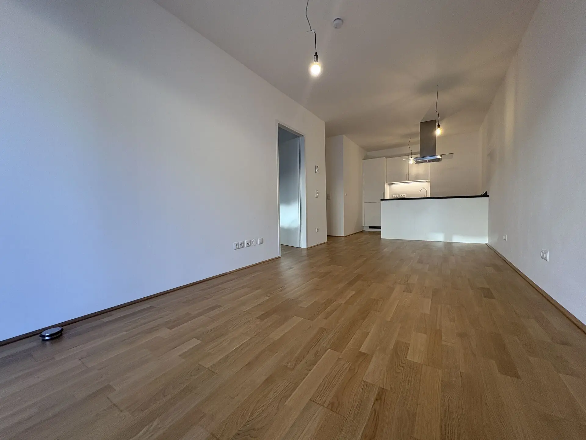 20251107_140638515_iOS