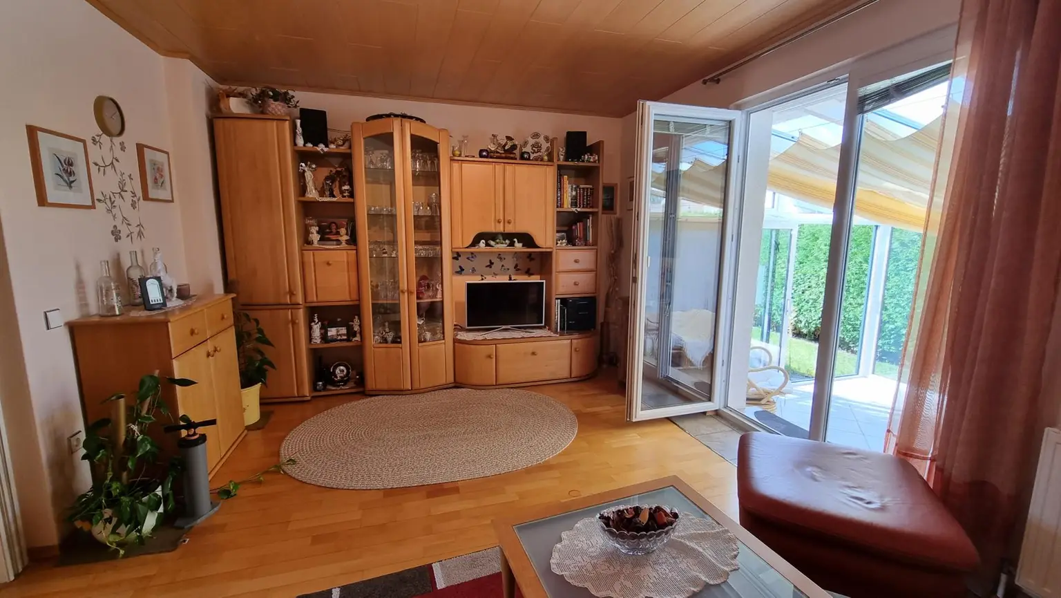 Gepflegtes Einfamilienhaus mit Pool und Garten in St. Georgen