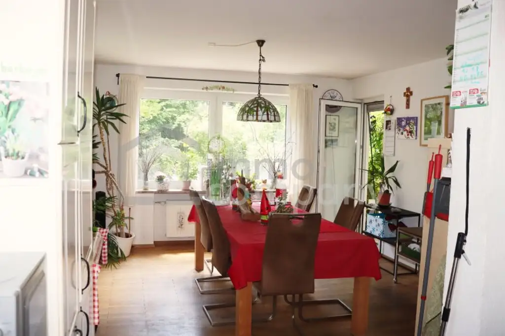 Take it change it or leave it - Einfamilienhaus mit großem Garten in der Alten Burgau !!!