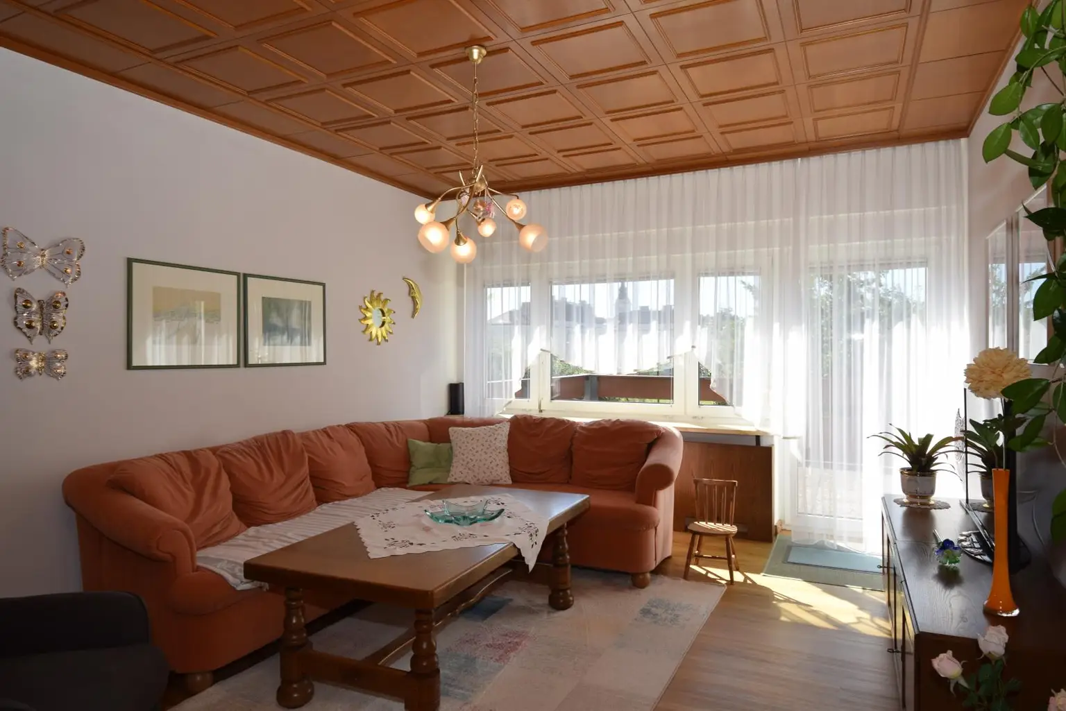 Wohnzimmer mit Terrassenzugang