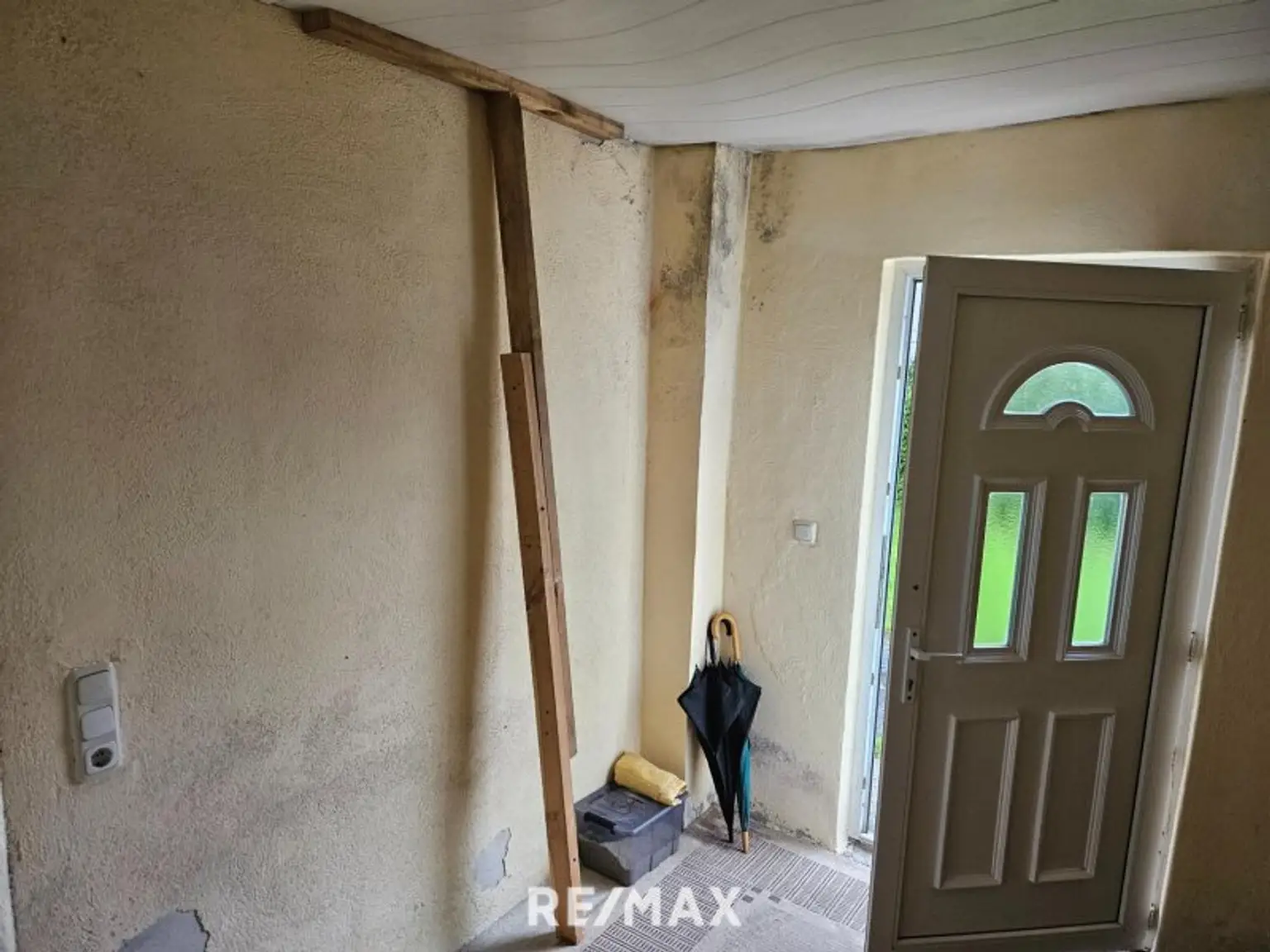 Eingangsbereich (feucht)