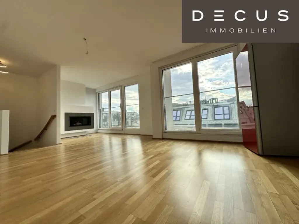 SONNENUNTERGANG UND URLAUBSGEFÜHL MITTEN IN DER STADT