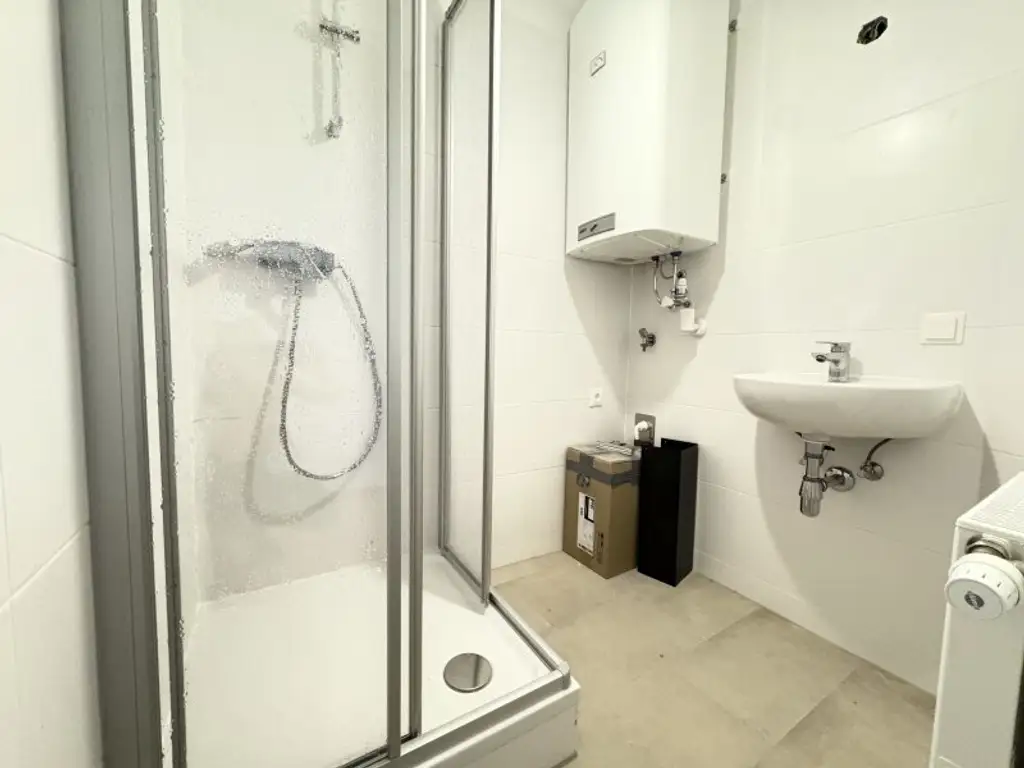Charmante Dachgeschoßwohnung in St. Pölten – 2 Zimmer, 45 m² zum Wohlfühlen!
