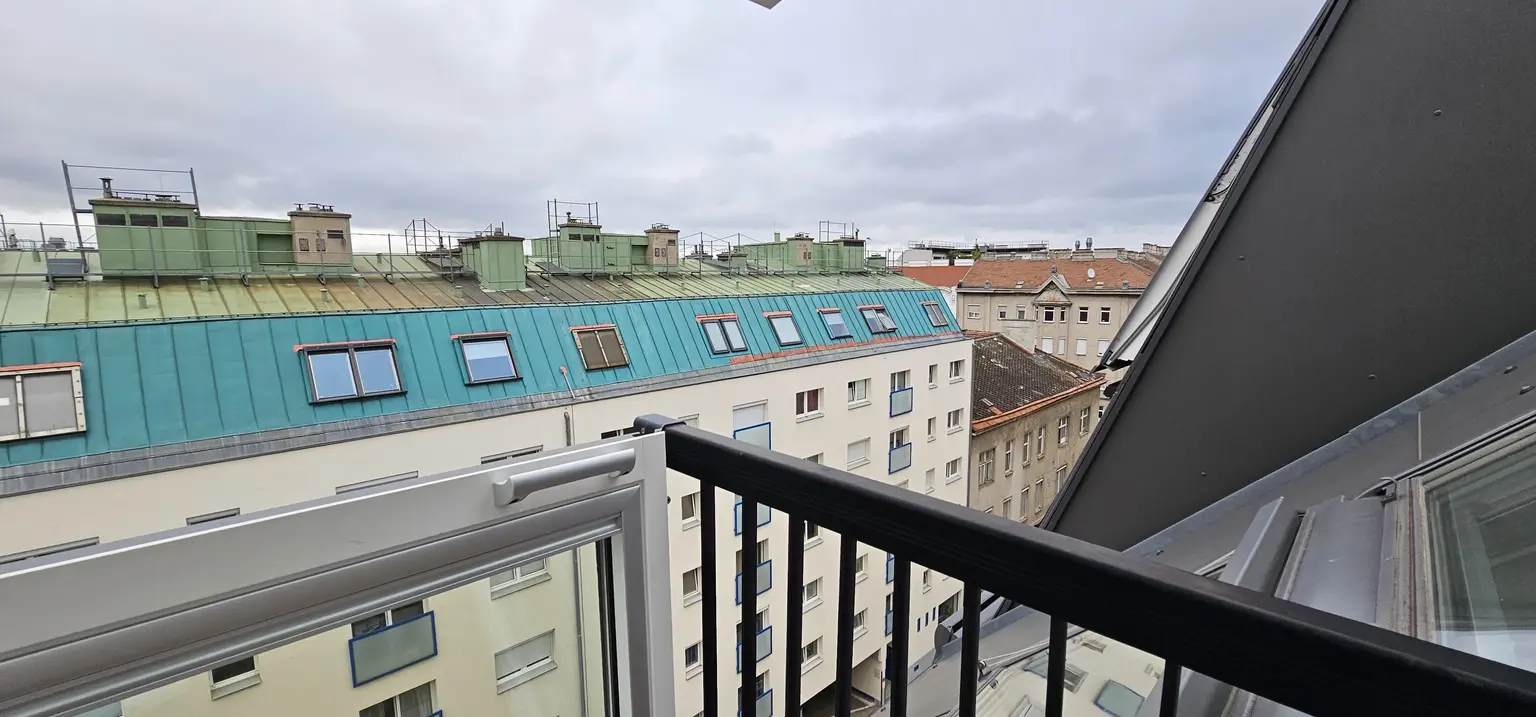 Dachterrassen Wohnung - mit Hybridheizung! Video + Klimaanlage