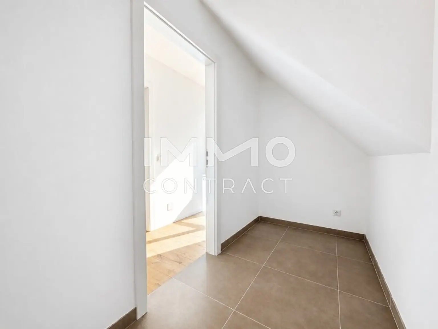 Begehbarer Kleiderschrank