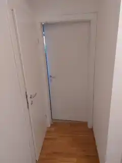 1000051842
