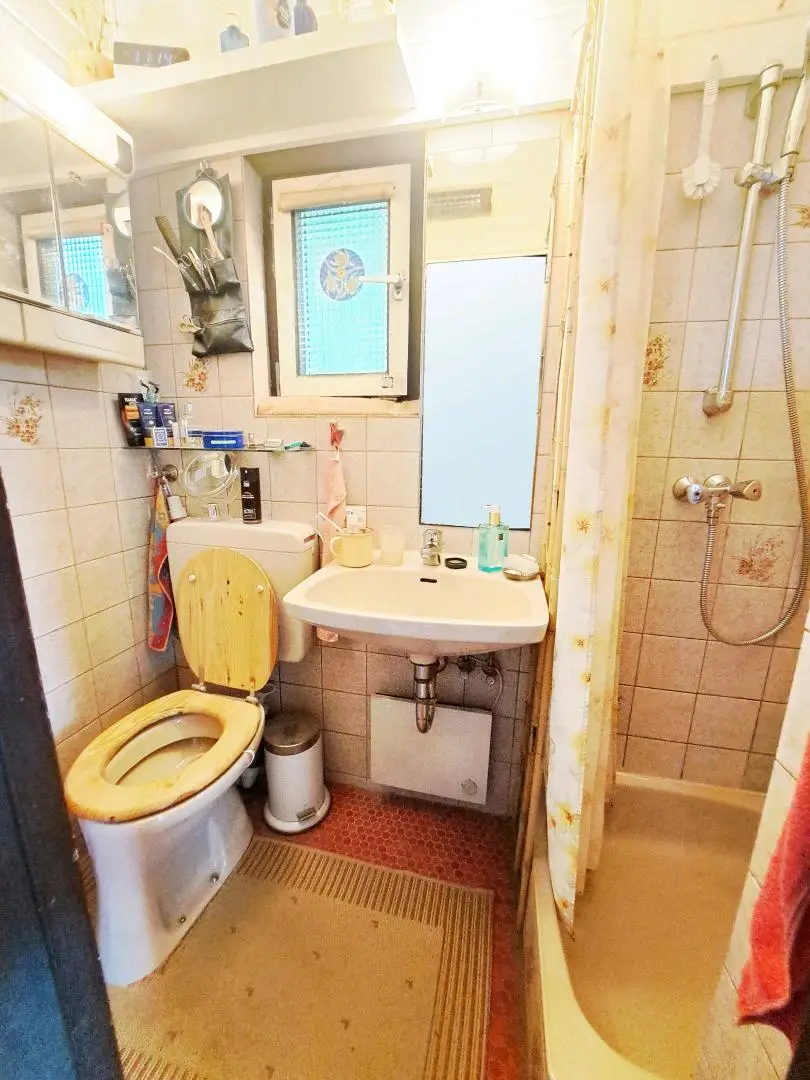 Bad & WC