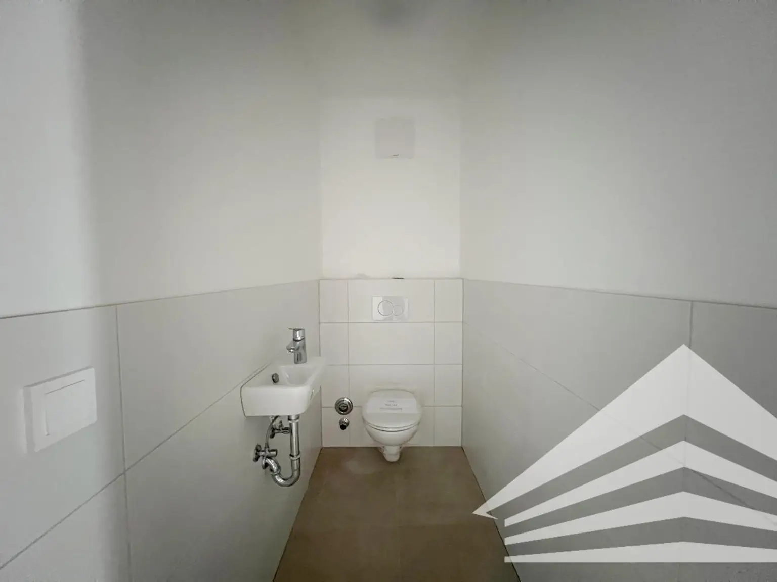 Wunderschöne 2-Zimmer Wohnung mit großem Balkon in Puchenau!