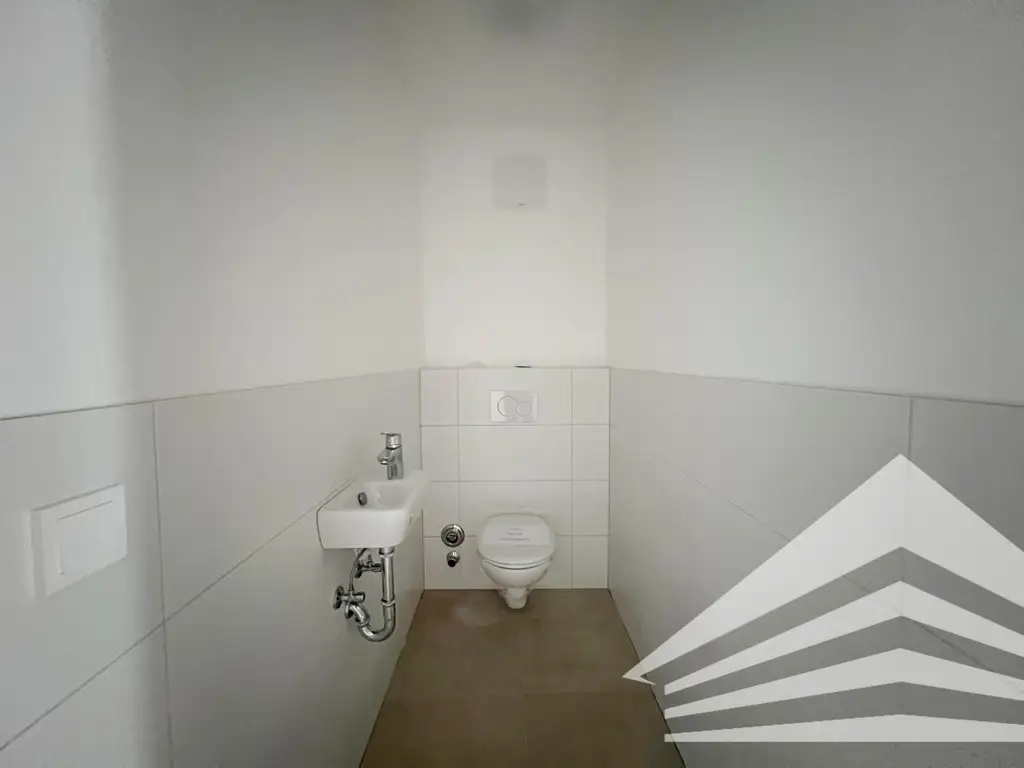 Wunderschöne 2-Zimmer Wohnung mit großem Balkon in Puchenau!