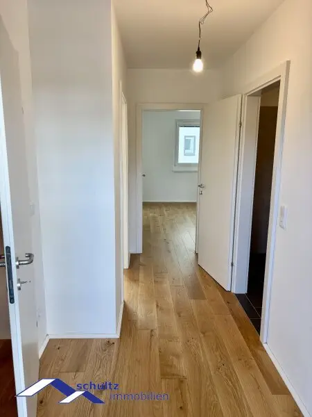 SCHULTZ IMMOBILIEN  - Traumhafte 2-Zimmer Wohnung mit Balkon!