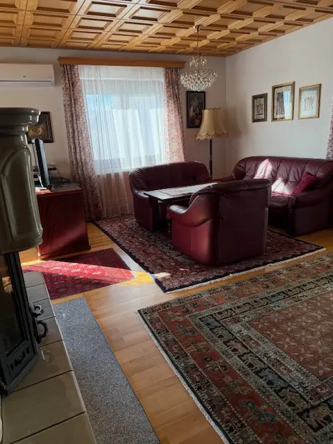 Wohn-/Esszimmer