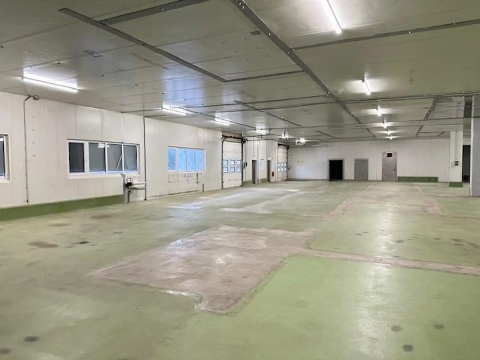 Lagerhalle innen