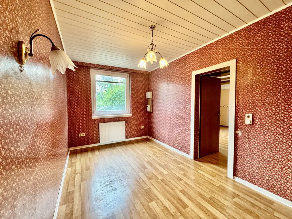 EINMALIGE GELEGENHEIT !!! HAUS MIT ZWEI WOHNEINHEITEN ZUM SUPERPREIS