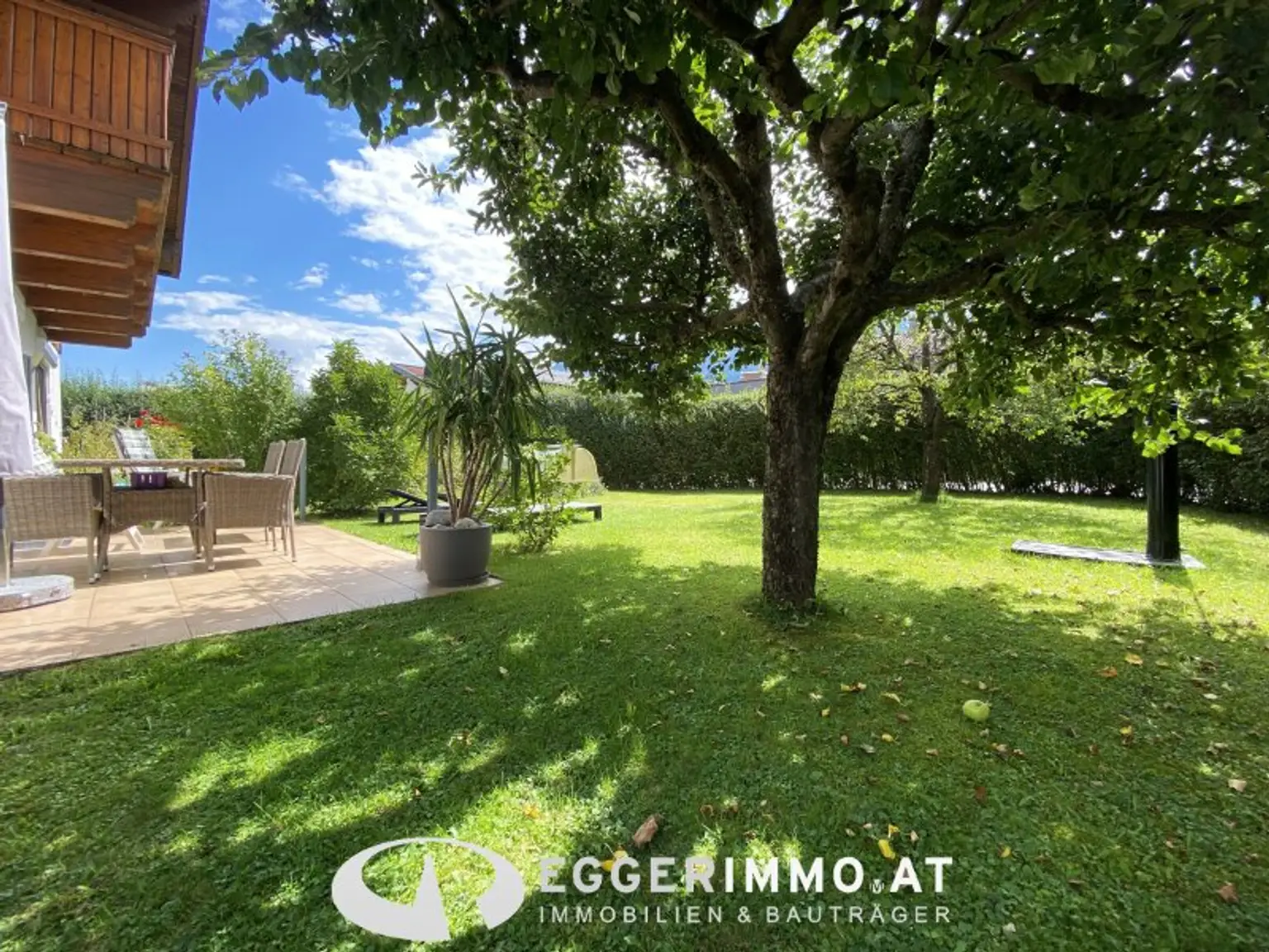 5722 Niedernsill: the OPPORTUNITY!! cozy, very well-maintained detached house with garden and garage, 3 bedrooms, terrace