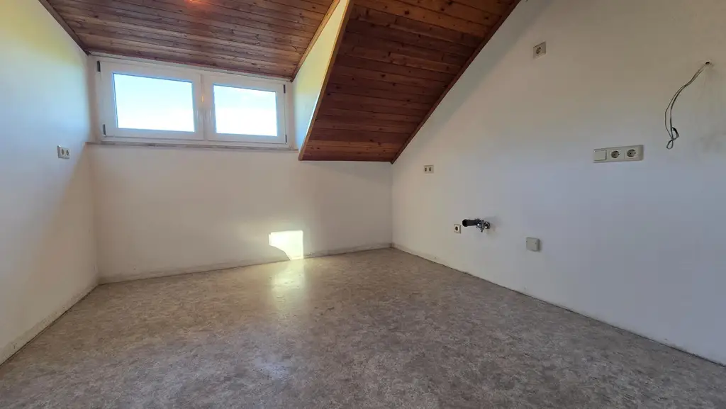 Großzügiges Wohnhaus mit Entwicklungspotenzial in St. Georgen an der Stiefing