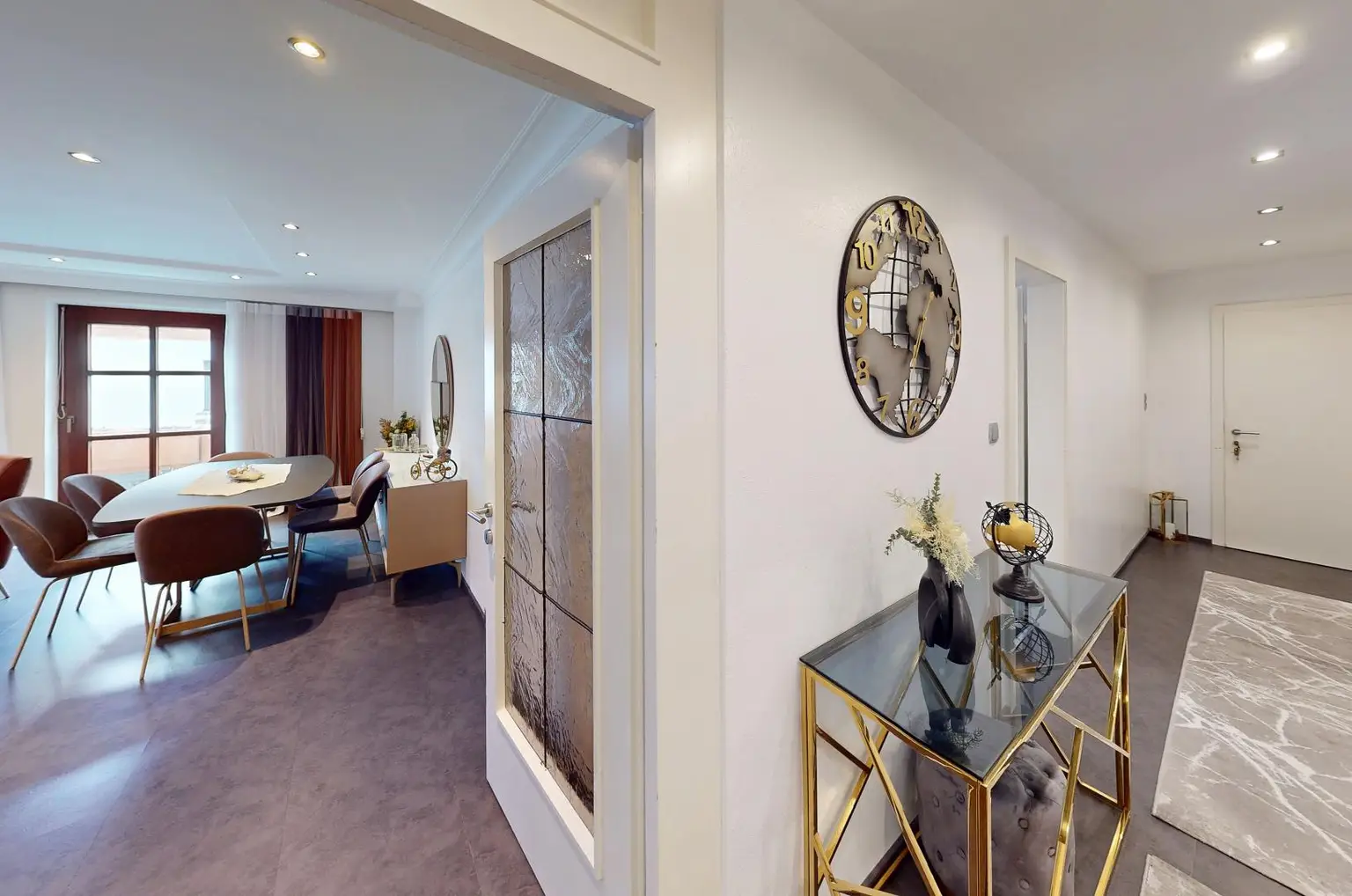 Ötztal Bahnhof - Wohnung - Flur