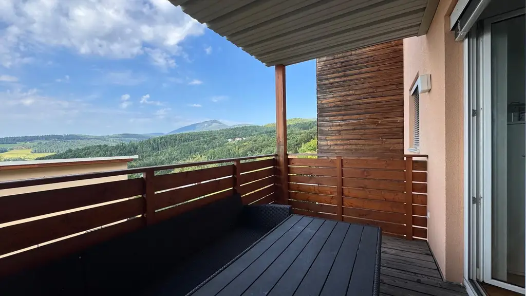Helle 2-Zimmer-Wohnung mit Balkon in ruhiger, sonniger Lage in Gutenberg