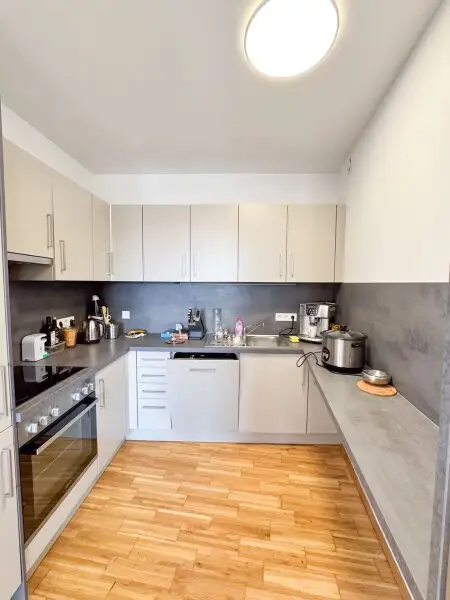 Exklusive 3-Zimmer-Maisonette mit traumhafter Terrassenfläche im Zentrum von Schwechat