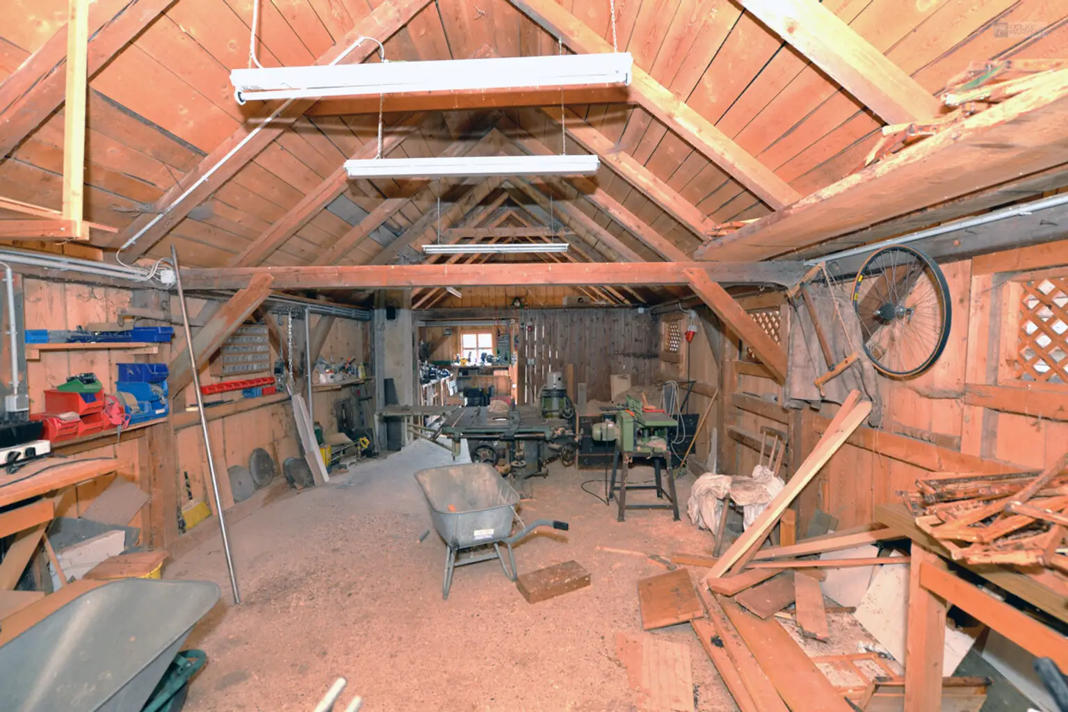 Werkstatt/Nebengebäude