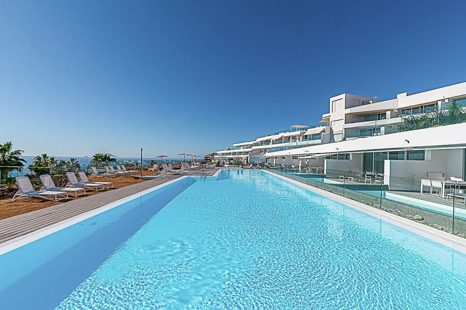 Baobab-Suites-Community-Pool-Costa-Adeje-Tenerife-1