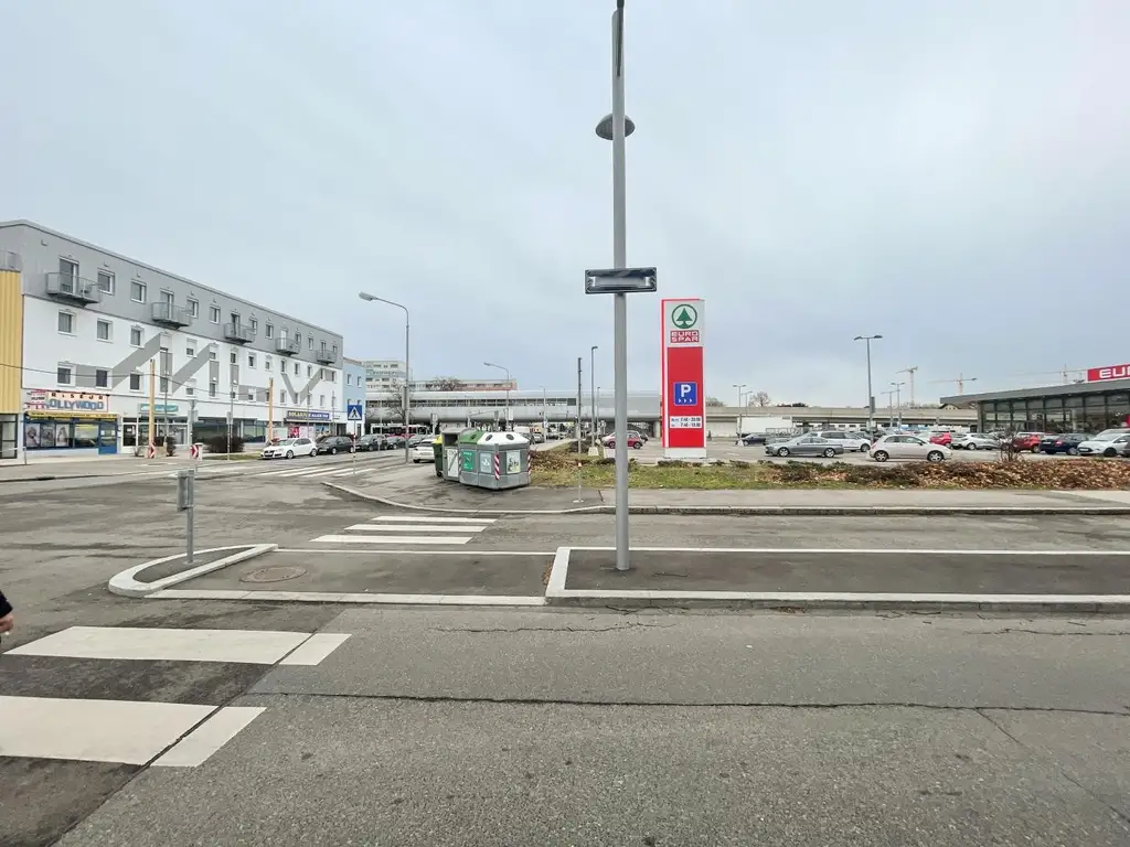 Single Wohnung für gehobene Ansprüche - Provisionsfrei f. Käufer // Single apartment for premium demands - Buyer commission free! //