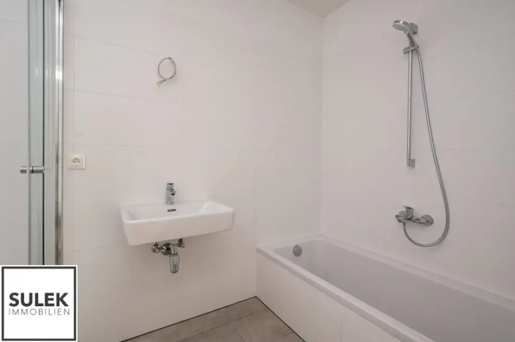 *Familien-Hit* ideal geschnittene 4-Zimmer Zweitbezugs-Wohnung mit Balkon in der Rittingergasse mit Stellplatz - Zweitbezug! ab November 2025